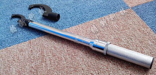 �ɓQ�^�A��ʽŤ������