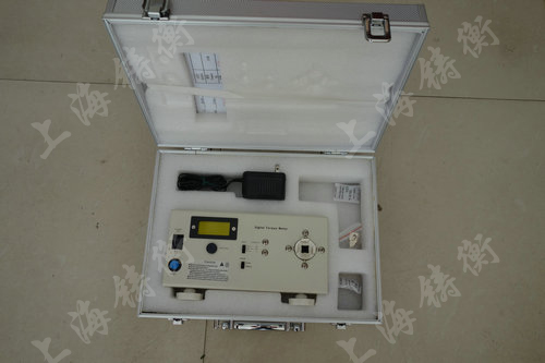 ���Ť�؜y���x