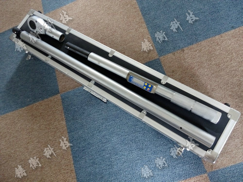 數(shù)顯扭力扳手